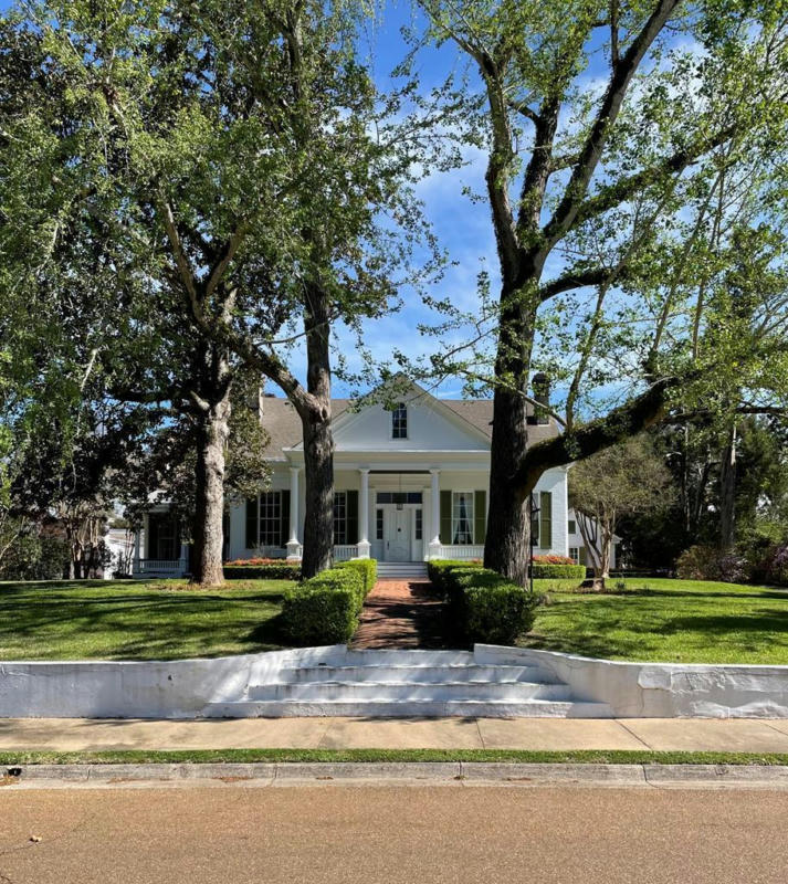 701 N UNION ST, NATCHEZ, MS 39120, photo 1 of 74