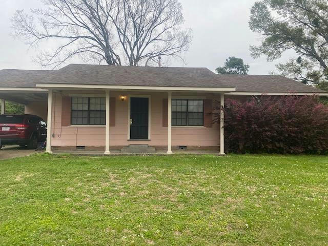302 HOLLY DR, NATCHEZ, MS 39120, photo 1 of 19